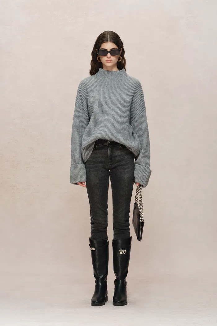 Eliza Fleece Lined Skinny Jeans in Stretchy Denim - Image 3