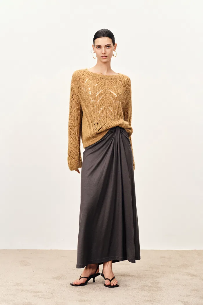 Ella Hand Work BaroqueSweater in Alpaca Sequin Yarn - Image 3