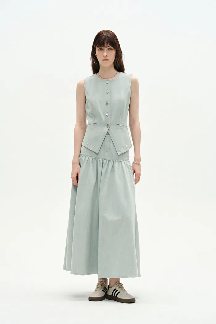 Elodie Denim Vest in Summer Denim - Light Wash Blue Denim