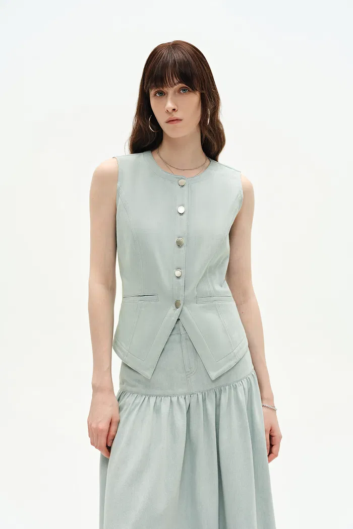 Elodie Denim Vest in Summer Denim - Light Wash Blue Denim - Image 5