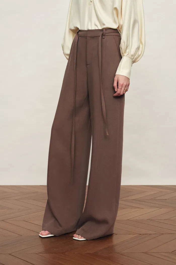 Erica Thin Belt Wide Leg Trousers in Tencel Linen Blend - Image 3