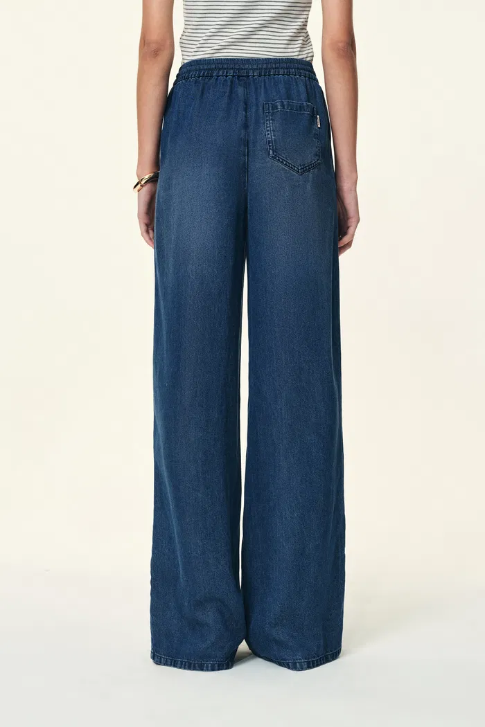 Eva Draped Drawstring Wide Leg Jeans in Lyocell Acetate Denim - Image 3