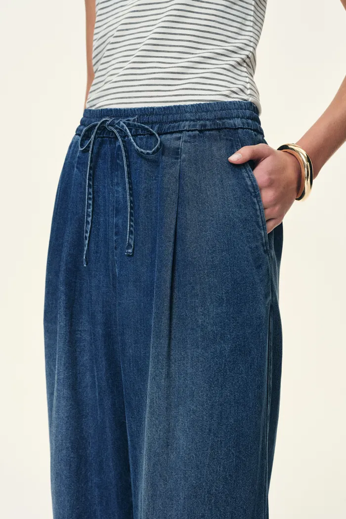 Eva Draped Drawstring Wide Leg Jeans in Lyocell Acetate Denim - Image 4