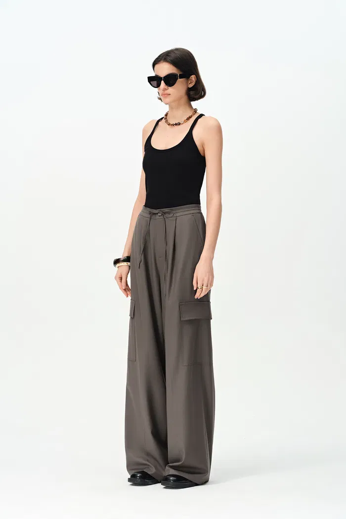 Eva Drawstring Pants in Fine Wool Blend - Image 5