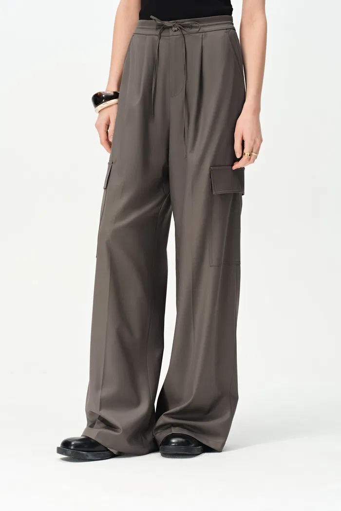 Eva Drawstring Pants in Fine Wool Blend - Image 7