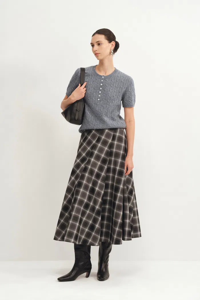 Fate Cable Top in Australian Wool Blend Knit - Image 3