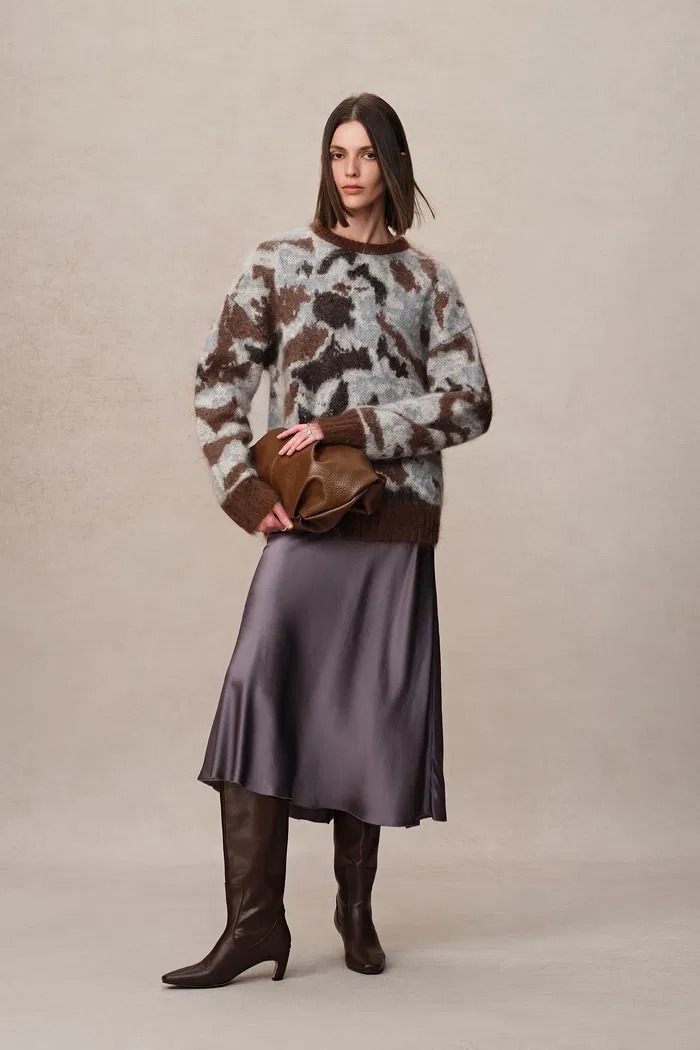 Fera Leopard Jacquard Sweater in Kid Mohair Blend Knit - Image 5