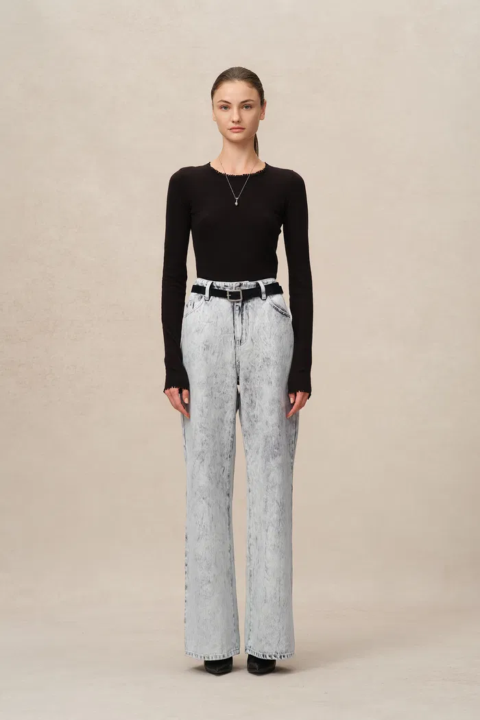 Fiona Wide Leg Jeans in Washed Cotton Denim - Image 3