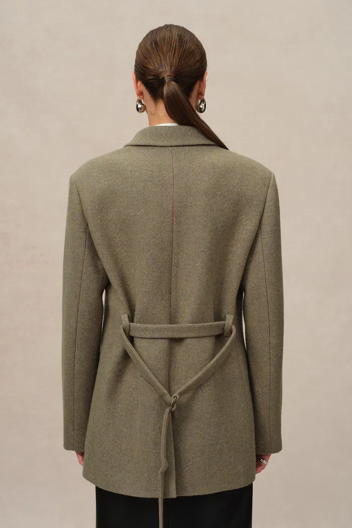 Fran Boxy Blazer in Wool Tweed - Image 8