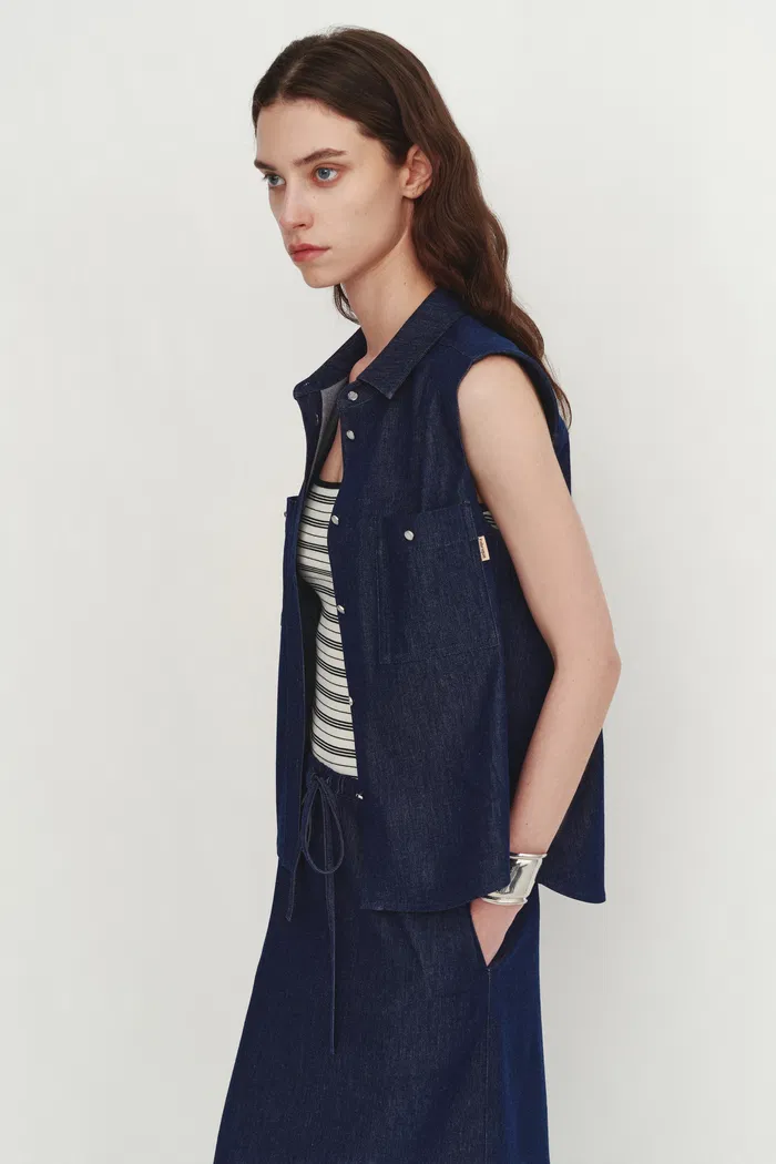 Giulia Lightweight Sleeveless Top and Midi Skirt in Linen-Cotton Denim - Image 5