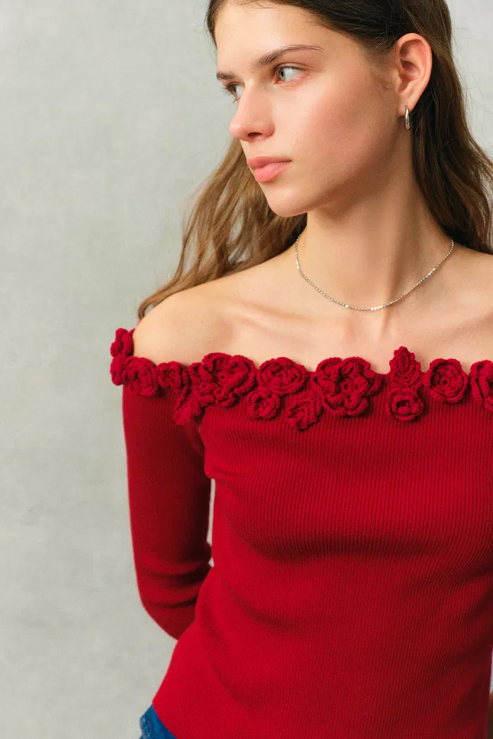 Giulietta 3D Floral One Shoulder Short Sleeve Knit Top in Triacetate - Image 4