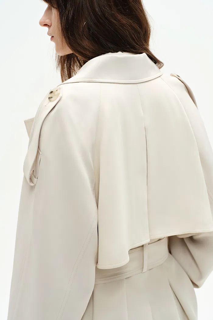 Glenn Short Trench Coat in Plant-Based Twill - Image 9