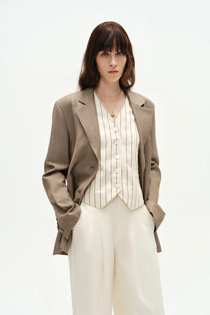 Graf Beige Blonde Suit Jacket in Linen Wool - Image 7