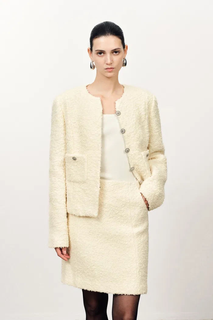 Grasse Textured Boxy Jacket in Boucle Wool Alpaca - Image 3