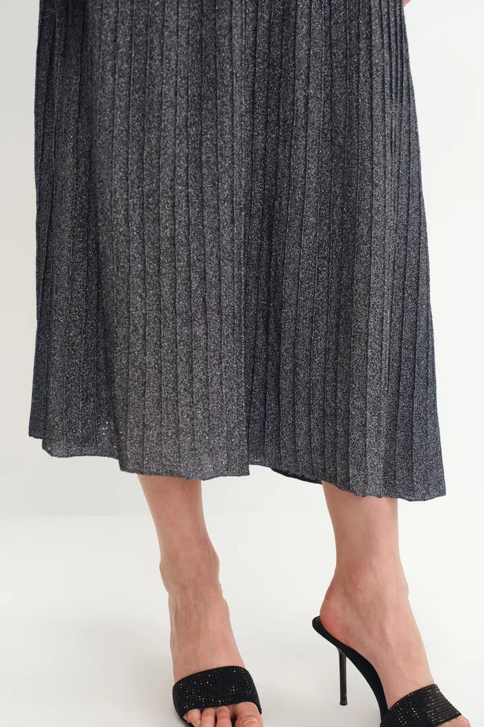 Hadley Slanted Hem Skirt in Metallic Yarn - Image 7