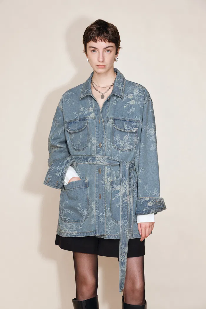 Harper Floral Safari Utility Jacket in Jacquard Denim - Image 3