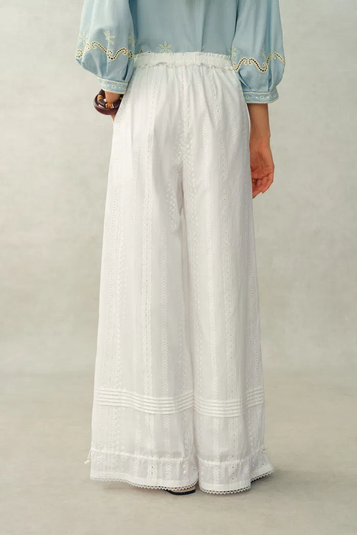 Hazel Halter Neck Sleeveless Top and Pants Matching Set in Cotton - Image 6