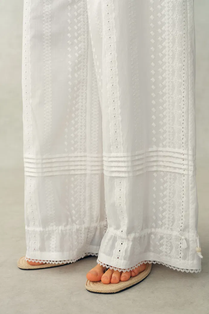 Hazel Halter Neck Sleeveless Top and Pants Matching Set in Cotton - Image 7
