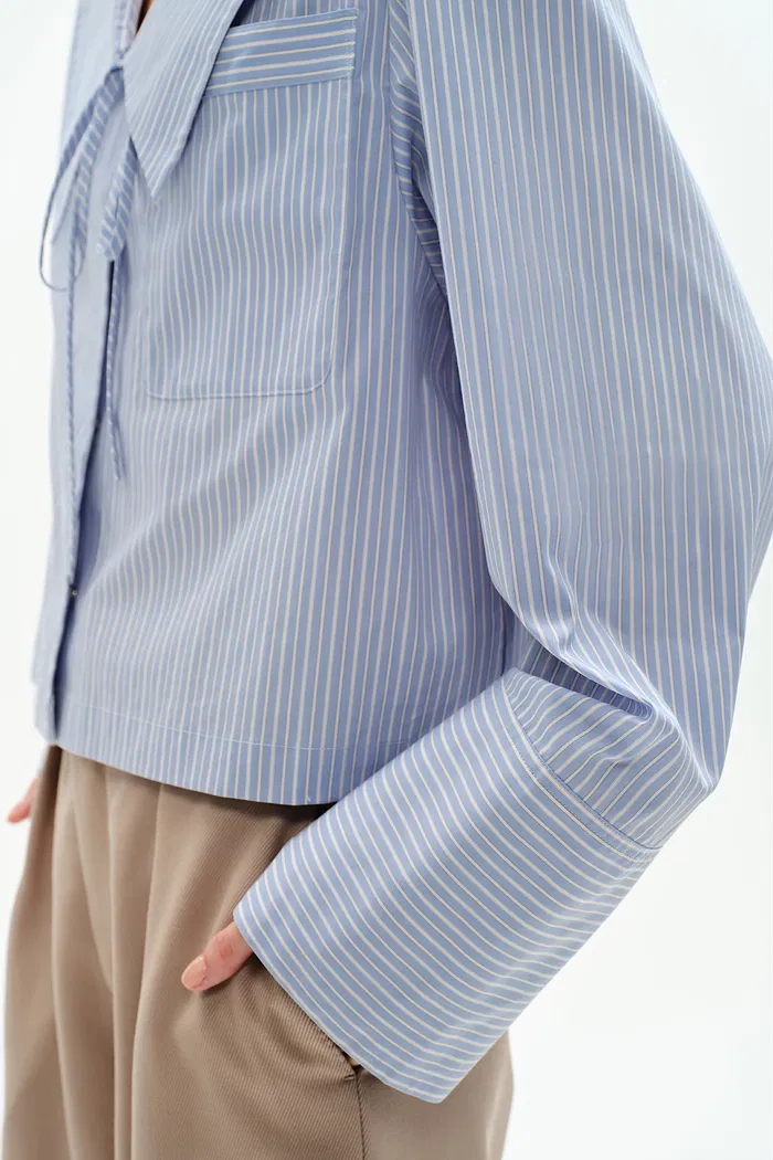 Holkham Oversized Collar Striped shirt in Cotton Blend Poplin - Image 9