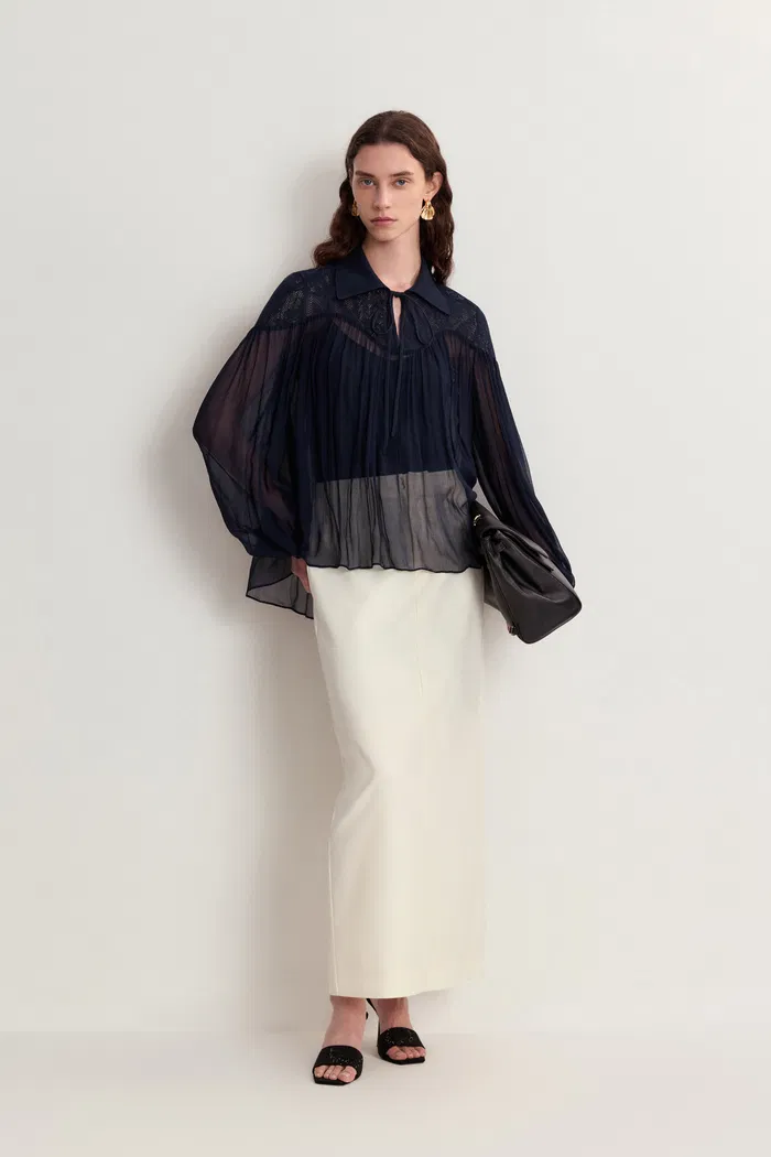 Iris Lacework Blouse in Crepe Georgette - Image 3