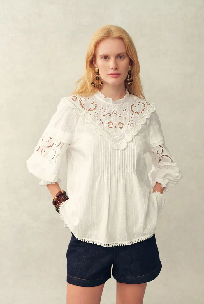Iris V-Seam Embroidery Puffy Sleeve Blouse in Cotton Jacquard - Image 2