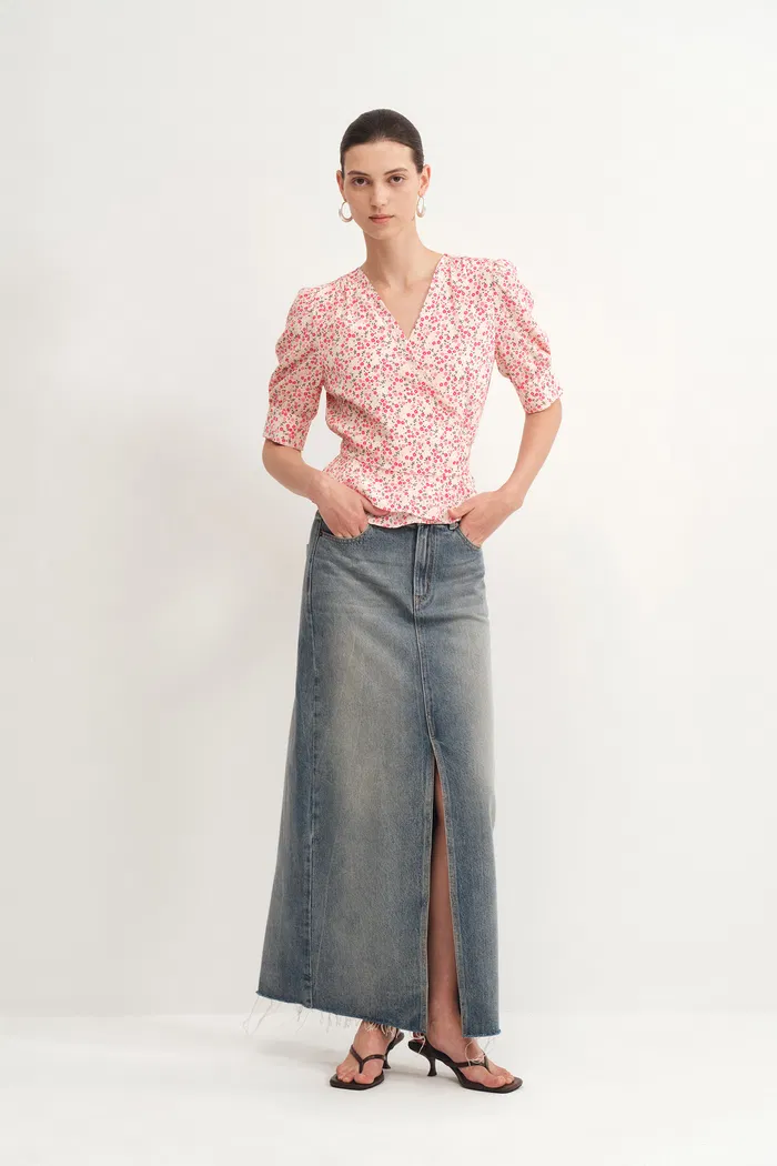 Irisa Floral Pink Blouse Top in Matte Mulberry Silk Crepe - Image 9