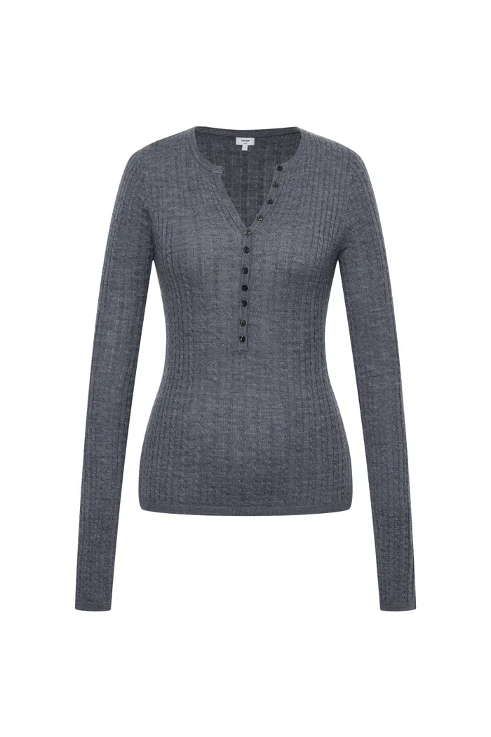 Issac Long Sleeve Pullover in Australian Merino Yarn Knit - Image 10