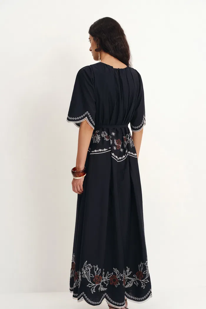 Ivy Eyelet Embroidery Dress in Tencel-Linen Blend - Image 2
