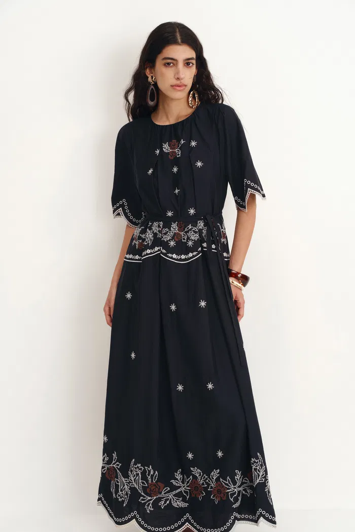 Ivy Eyelet Embroidery Dress in Tencel-Linen Blend - Image 3