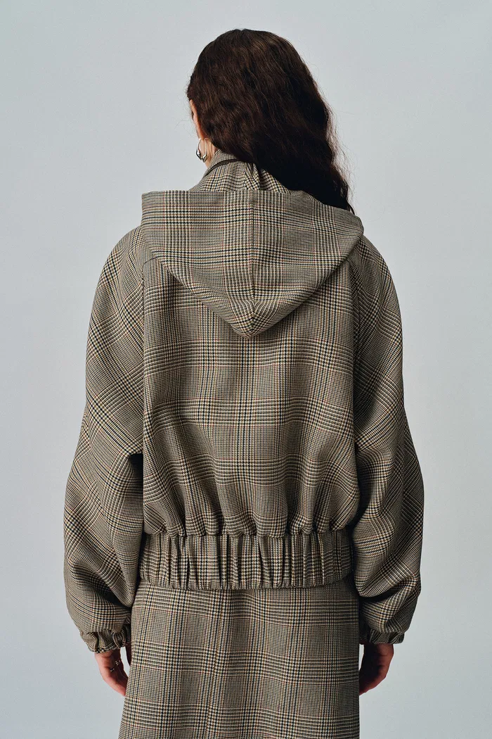 Javia Plaid Jacket in Prince of Wales Merino Wool - Image 5