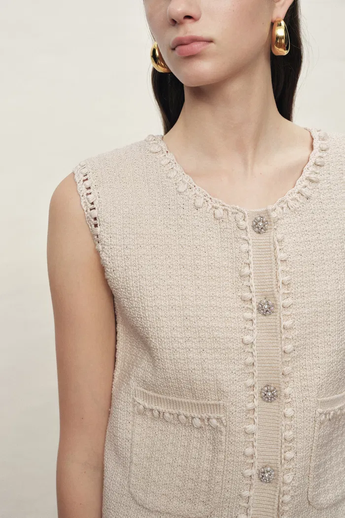 Jinelle Hand-crocheted Textured Sleeveless Vest Top in Cotton Knit - Image 4