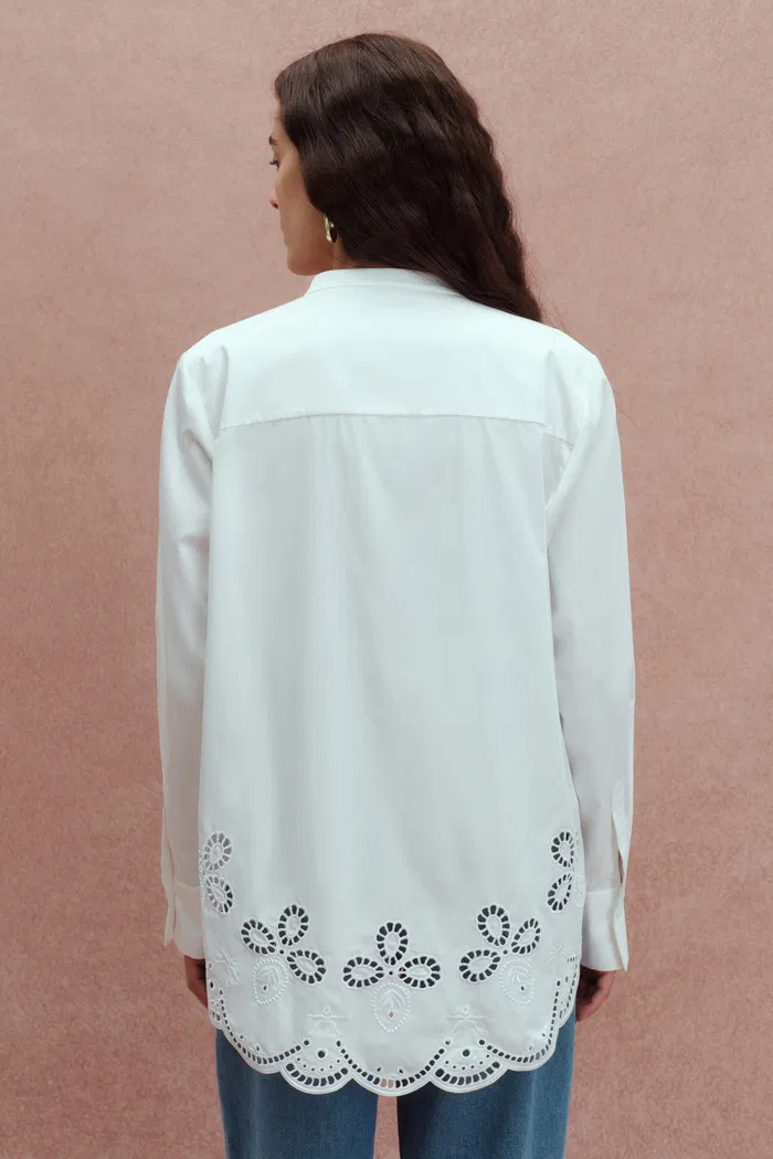 Jolanda Flora Openwork Embroidery Hem Shirt in Premium Cotton - Image 5