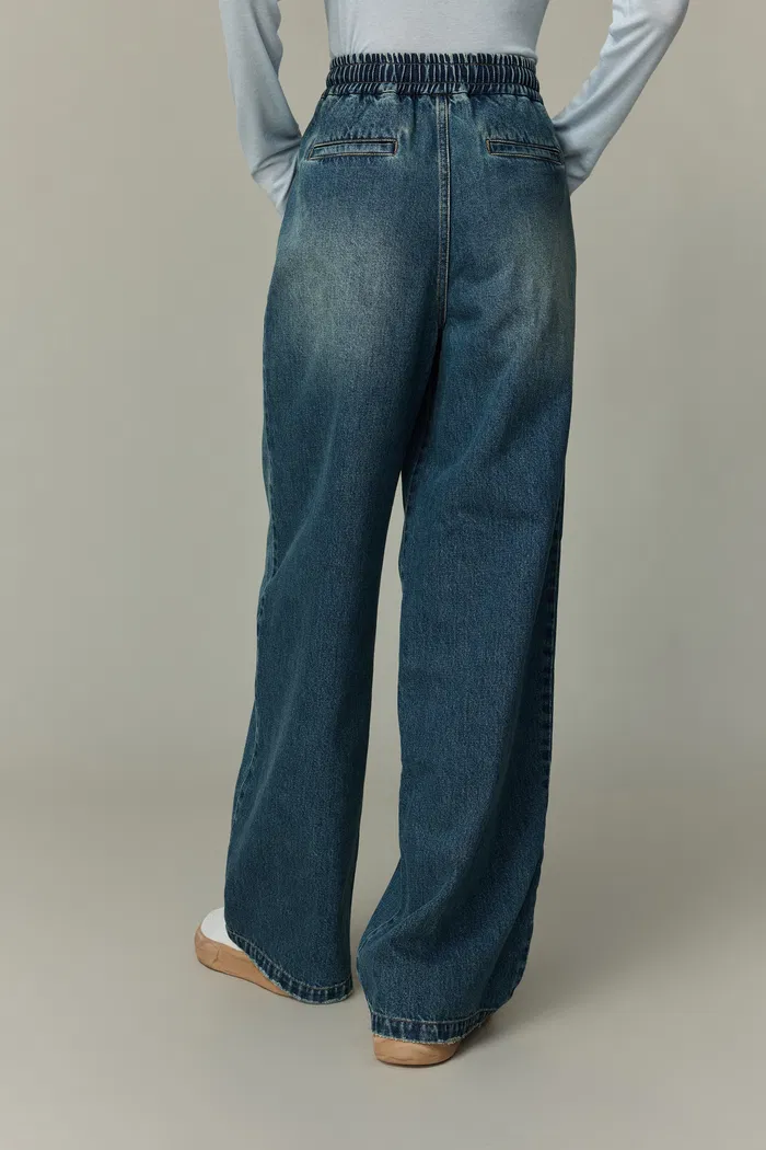 Judith Elastic Waist Jeans in Cotton Denim - Image 6
