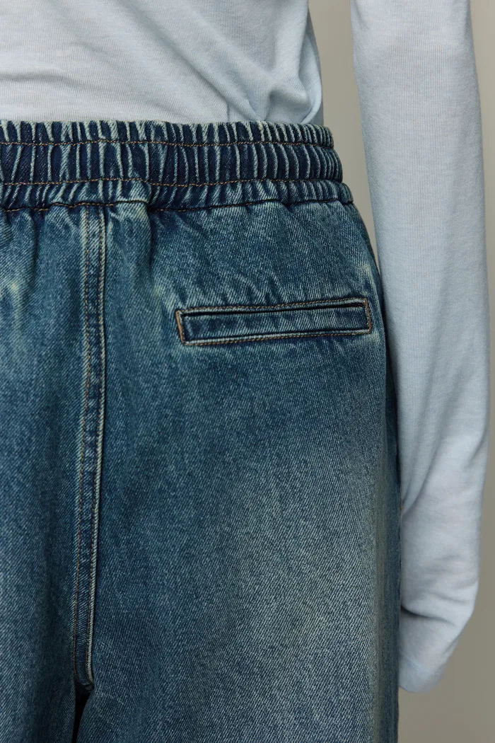 Judith Elastic Waist Jeans in Cotton Denim - Image 8