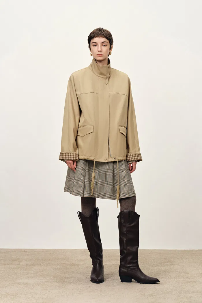 Juliette Contrast Plaid Lined Jacket in Water Repellent Cotton