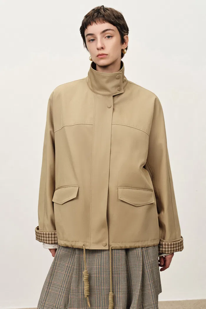 Juliette Contrast Plaid Lined Jacket in Water Repellent Cotton - Image 2