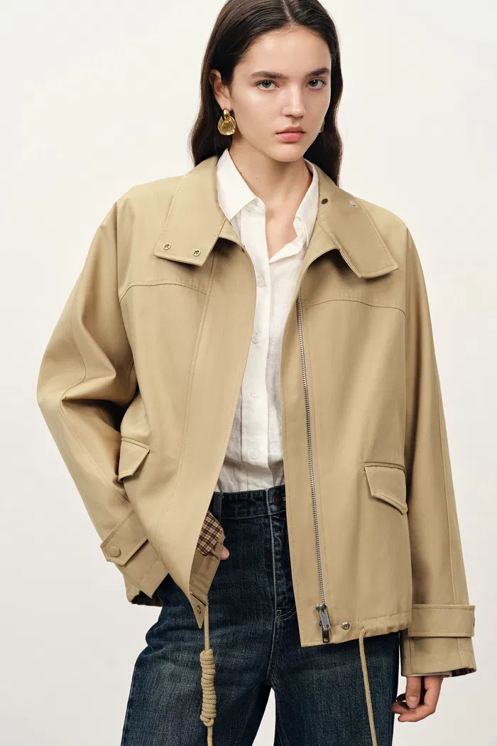 Juliette Contrast Plaid Lined Jacket in Water Repellent Cotton - Image 4