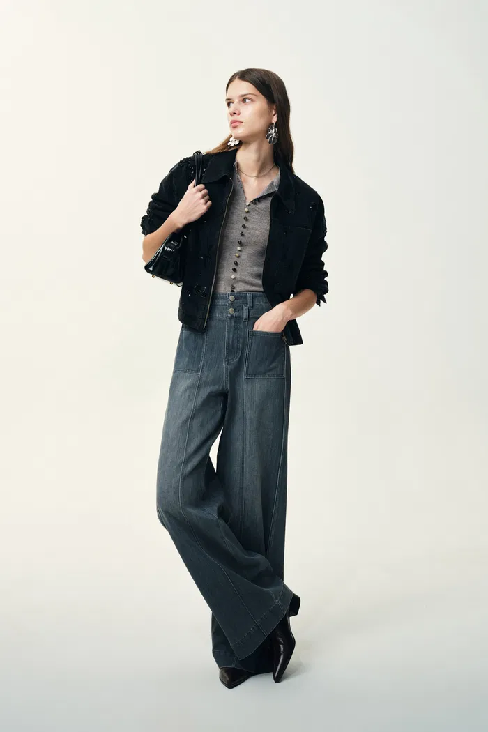 Kaia Slim Fitted Top in Dense Rib Knit - Image 3