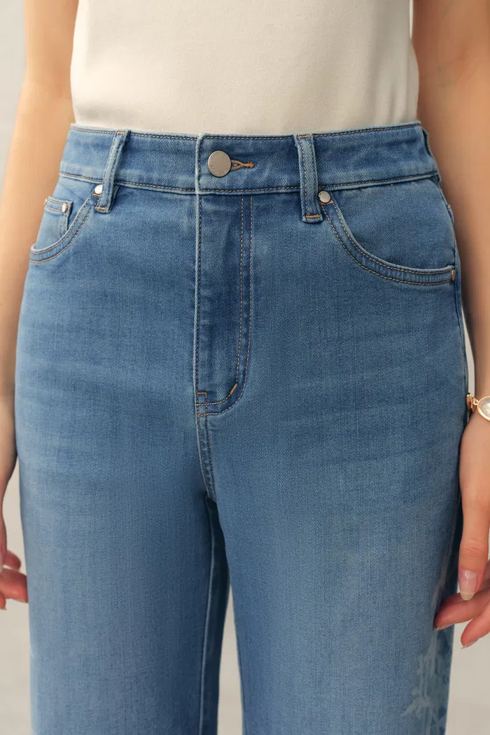 Kari Burnout High Waist Flared Jeans in Stretch Cotton - Image 4