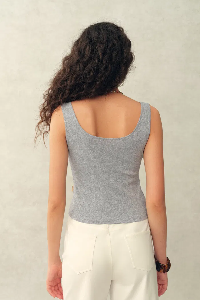 Kari Henley Collar Sleeveless Vest Top in Openwork Knit - Image 4
