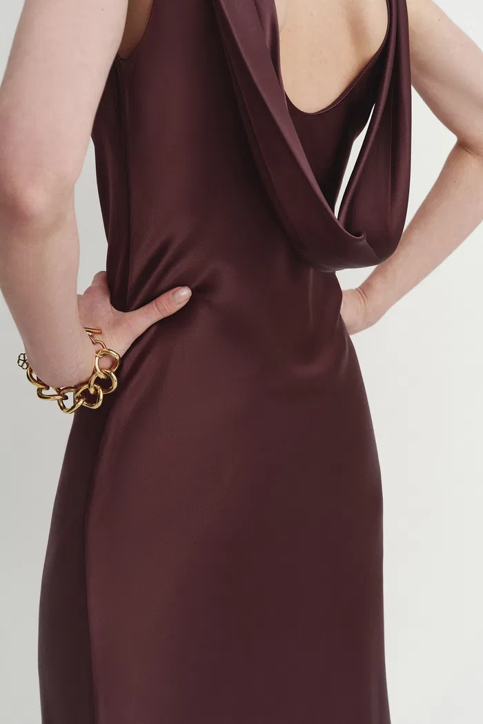 Kari Sleeveless Square Neck Dress in Lustrous Acetate - Image 9