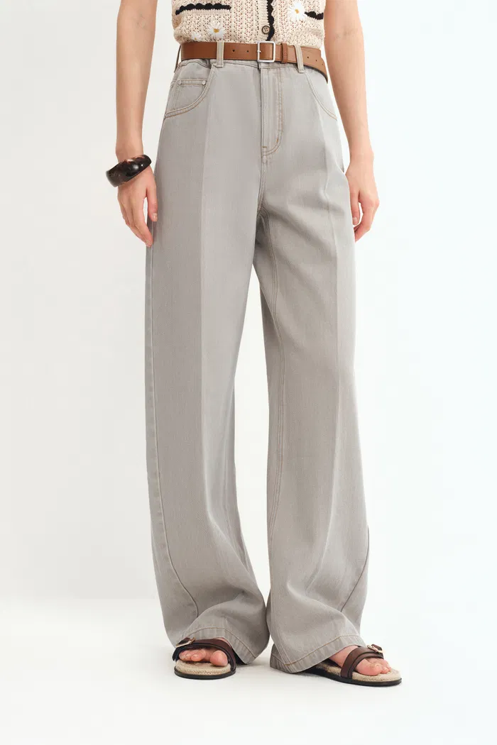 Karin Baggy Jeans in Washed Cotton Denim - Image 3