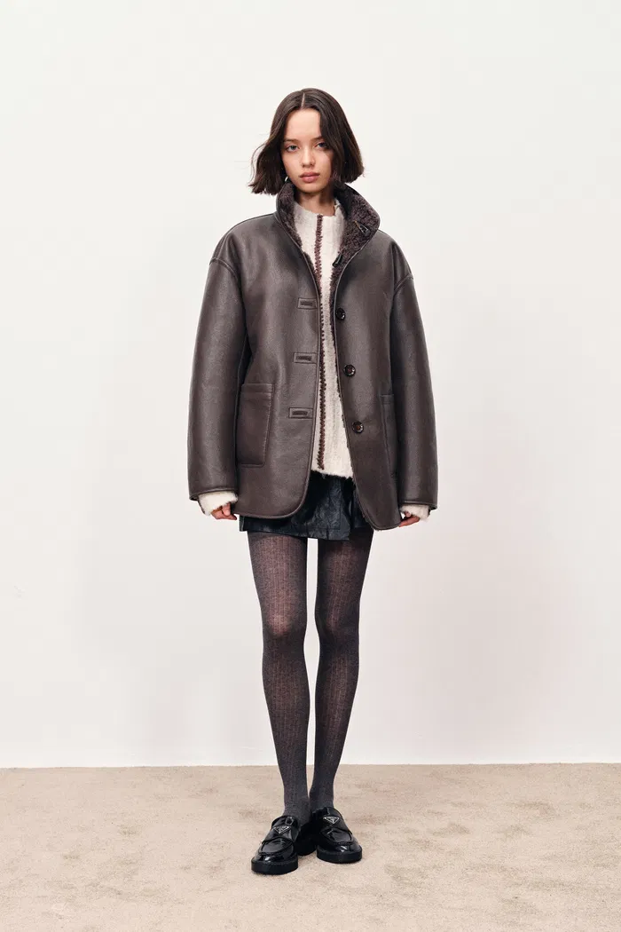 Lene Reversible Faux Fur and Leather Jacket in Merino Wool Teddy - Image 5