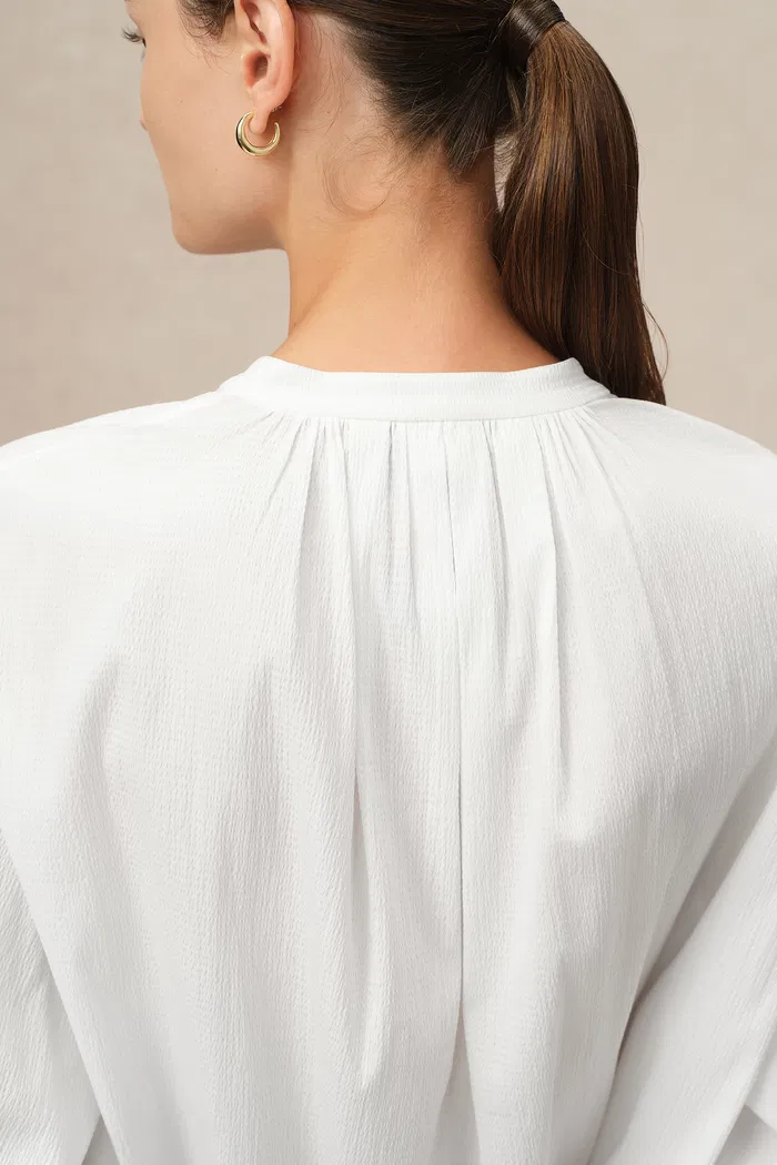 Lila Stand Collar Blouse in Tencel-Cotton - Image 6