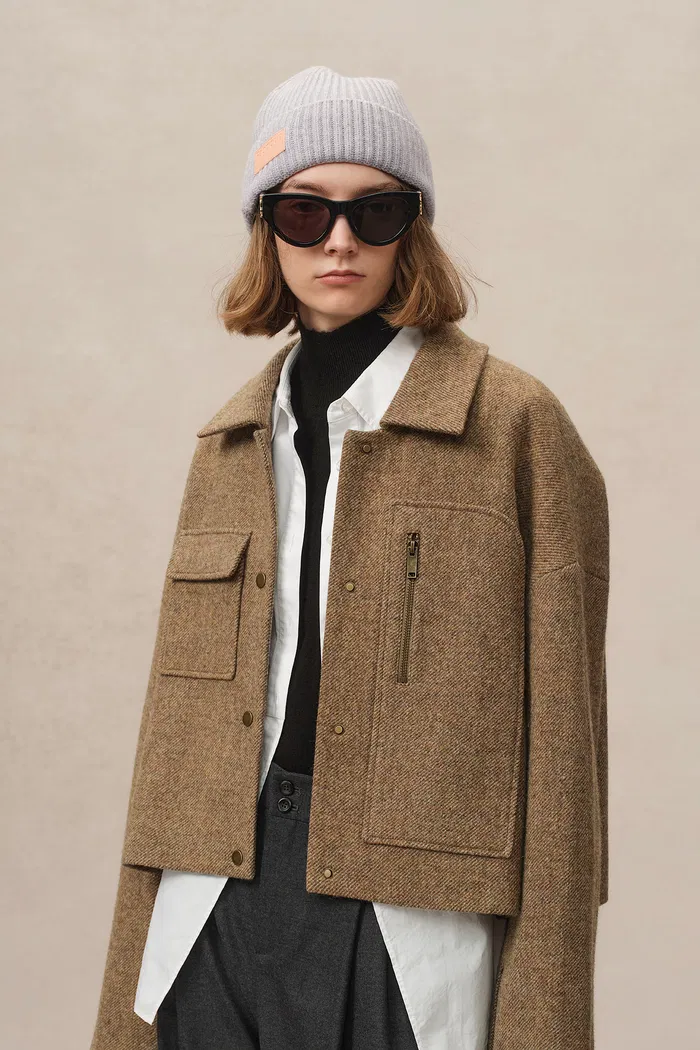Lily Woolen Short Coat in Midweight Wool Twill - Image 10