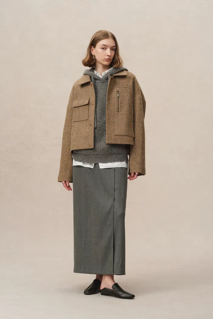 Lily Woolen Short Coat in Midweight Wool Twill - Image 8
