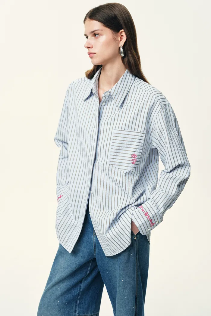 Lismore Contrast Embroidery Striped Shirt in Textured Crinkle Cotton - Image 2