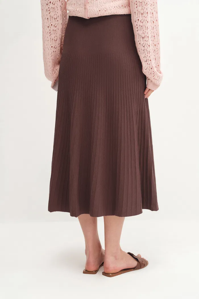 Louis Pleated Knit in Merino Blend Knit - Image 4