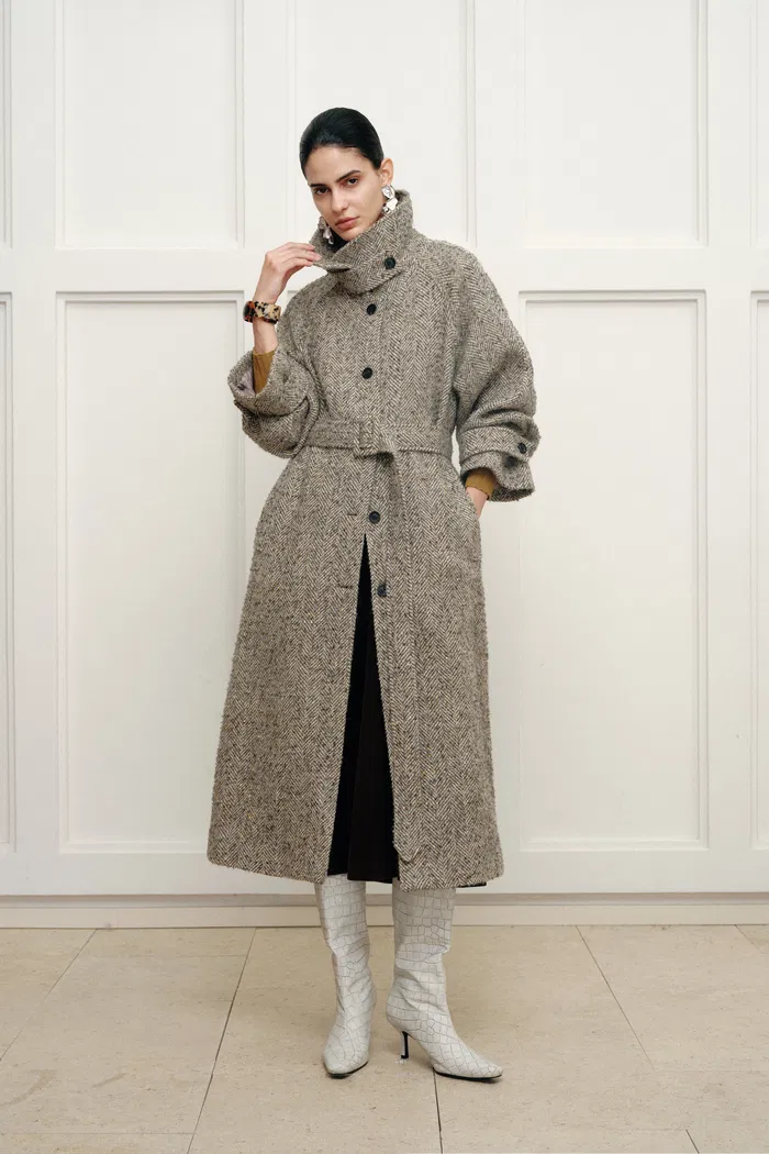 Margot Long Coat in Wool-Alpaca Blend - Image 3