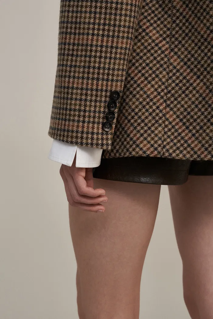 Meare Plaid Blazer in Merino Wool Blend Houndstooth - Image 8
